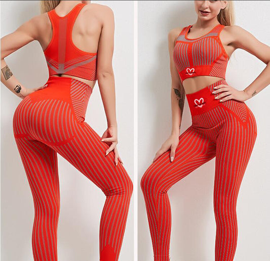 TYH STRIPPED FITNESS SET